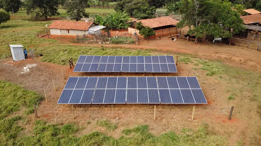 Usina solar em fazenda no Noroeste de Minas